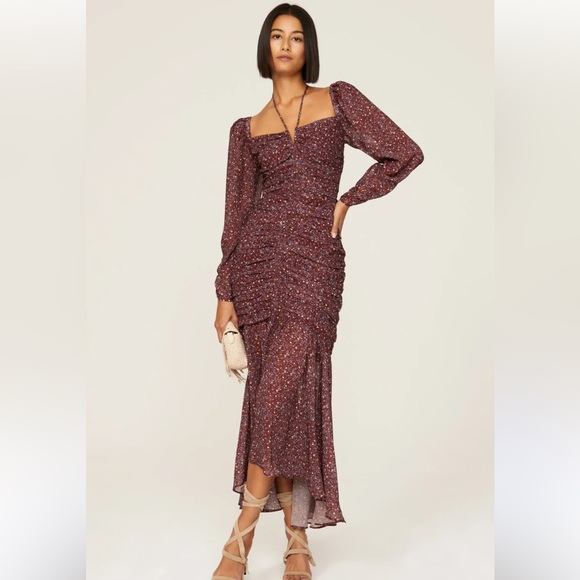 Astr Dresses & Skirts - ASTR the label ruched midi dress